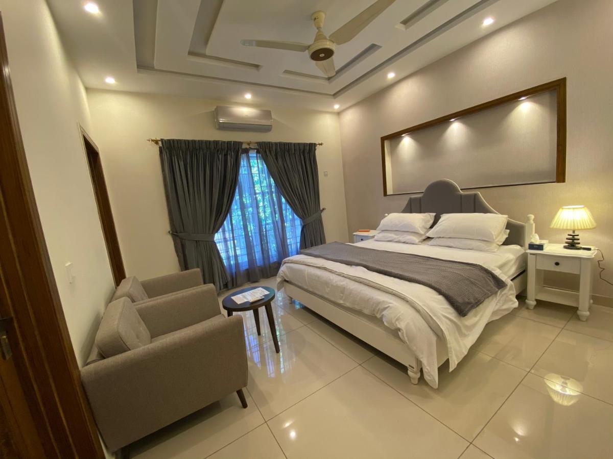 Luxury Guest House In Bahria Town Rawalpindi Extérieur photo