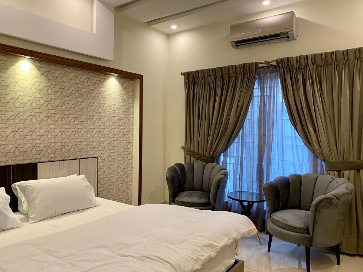 Luxury Guest House In Bahria Town Rawalpindi Extérieur photo